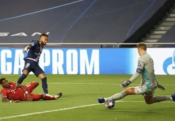  诺伊尔扑点助拜仁零封沃尔夫斯堡  