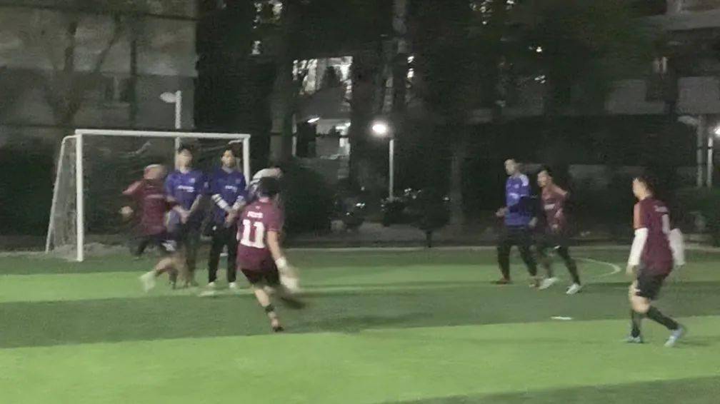  兰斯门将超远破门获选周最佳进球  